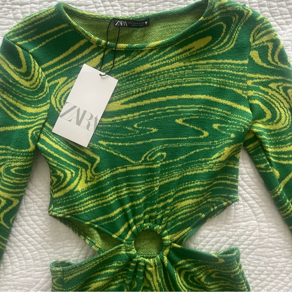 Zara mini dress with cutouts. - Picture 2 of 3